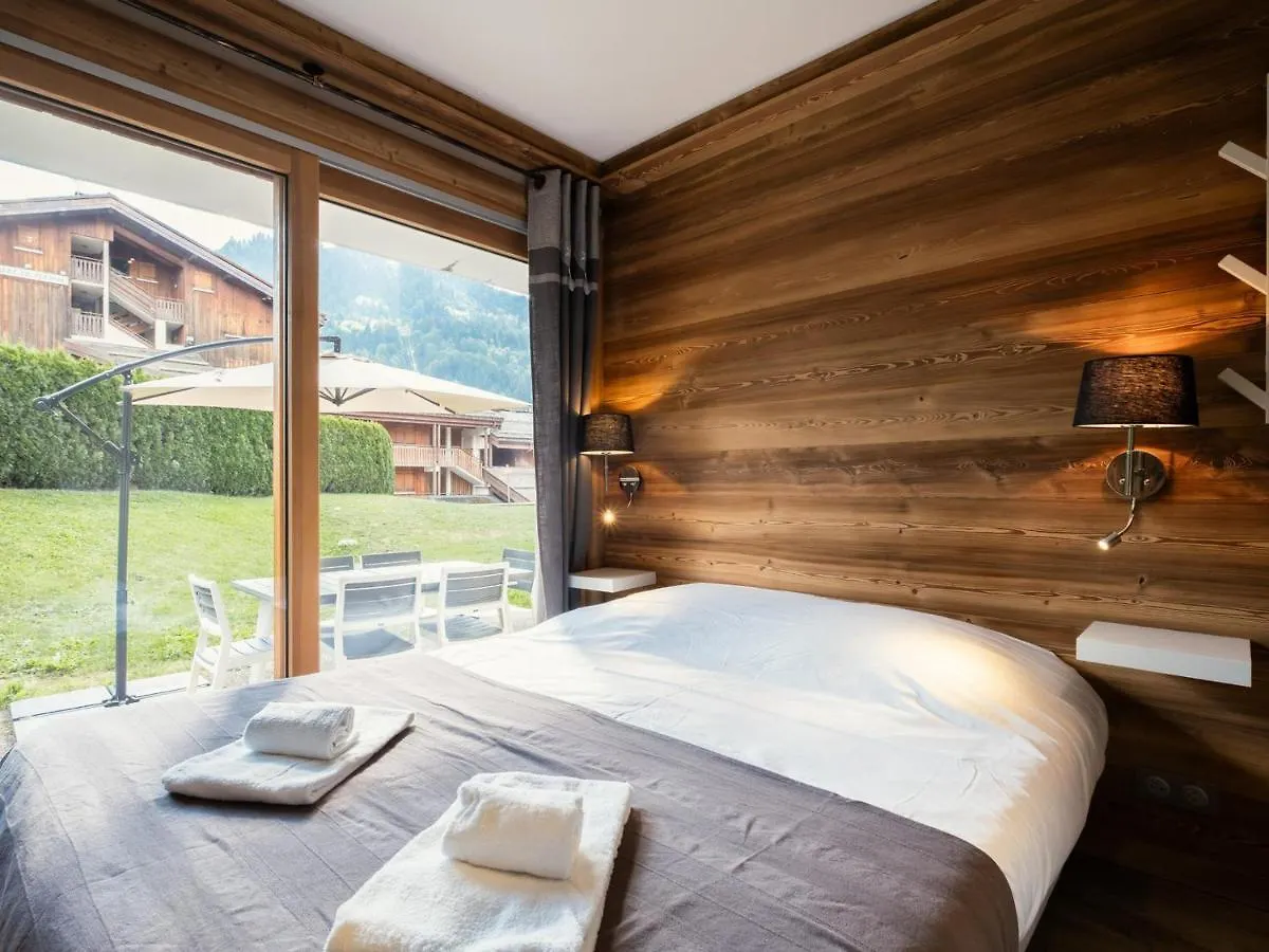 Appartement La Clusaz, 4 pièces, 6 personnes - FR-1-304-190 0*,