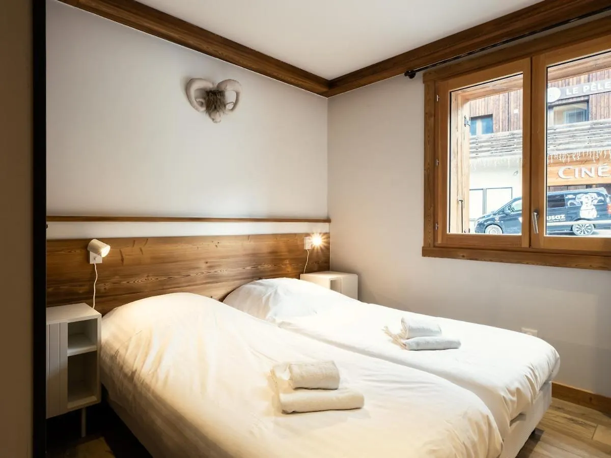 **Appartement Cosy Avec Garage, Au Coeur De La Clusaz, Proche Pistes Et Commerces** - Fr-1-304-190